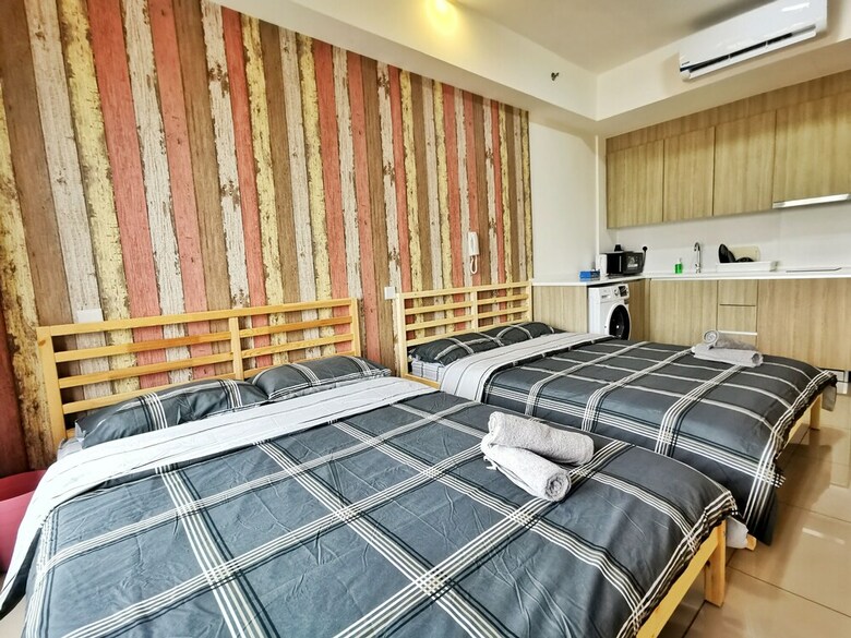 Tropicana 218 Suites