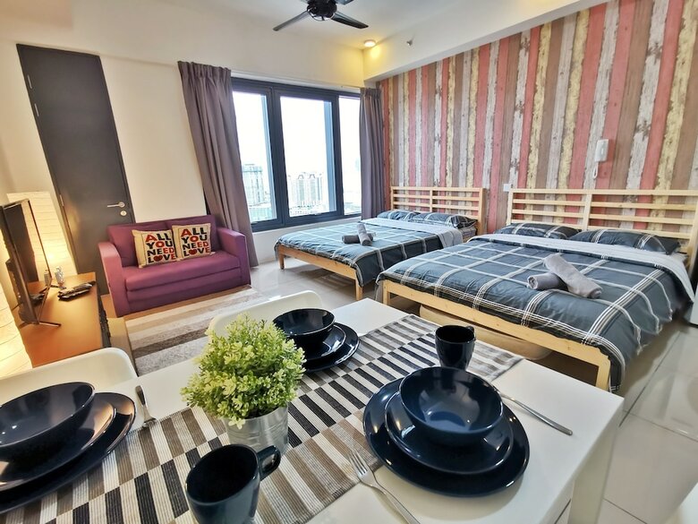 Tropicana 218 Suites