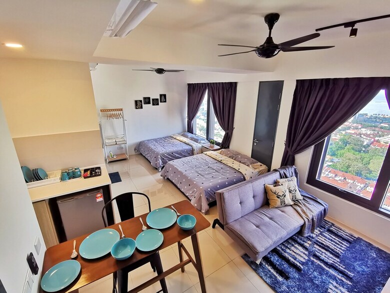 Tropicana 218 Suites