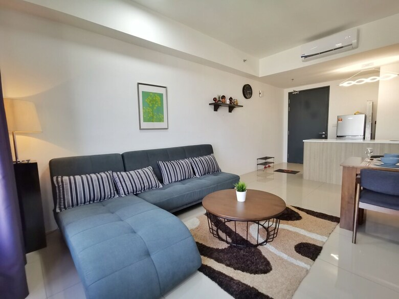 Tropicana 218 Suites