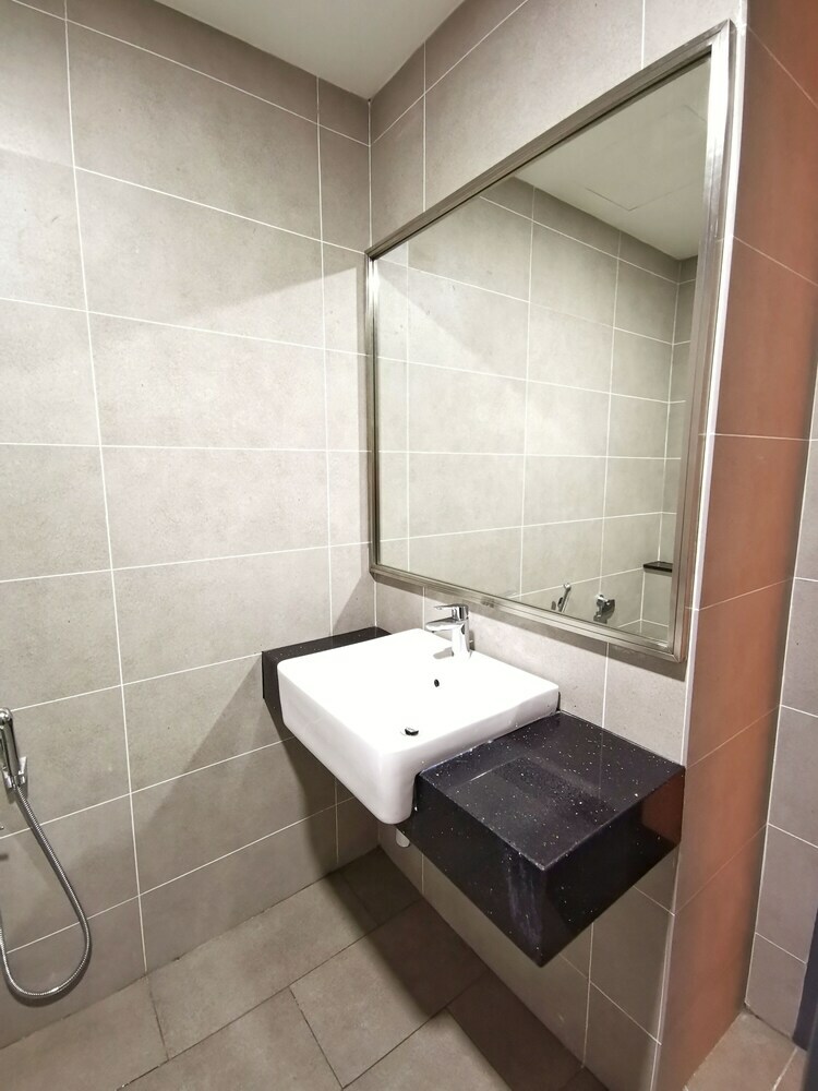 Tropicana 218 Suites