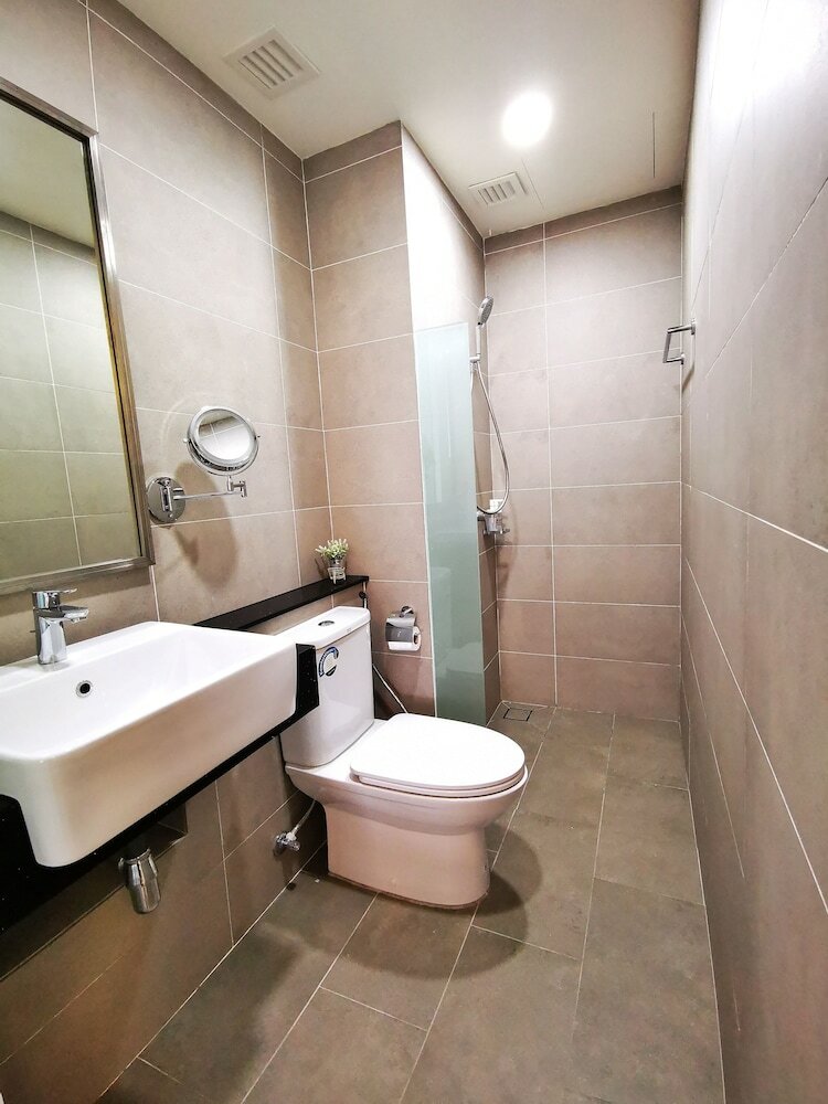 Tropicana 218 Suites