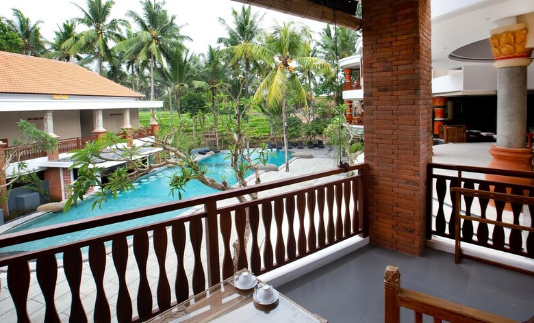 Hotel Green Field Resort