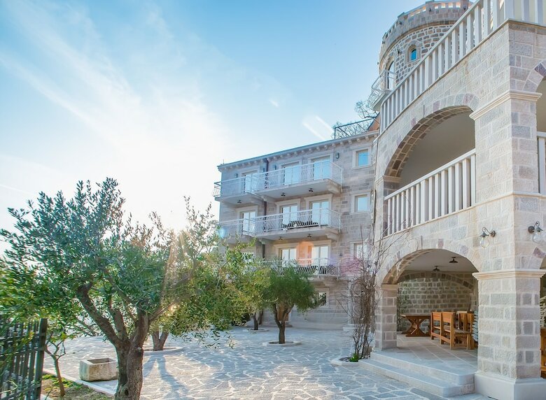 Pietra Mare Apartments