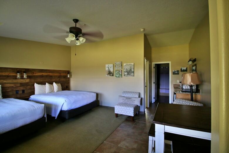 Hotel Hidden Canyon Retreat