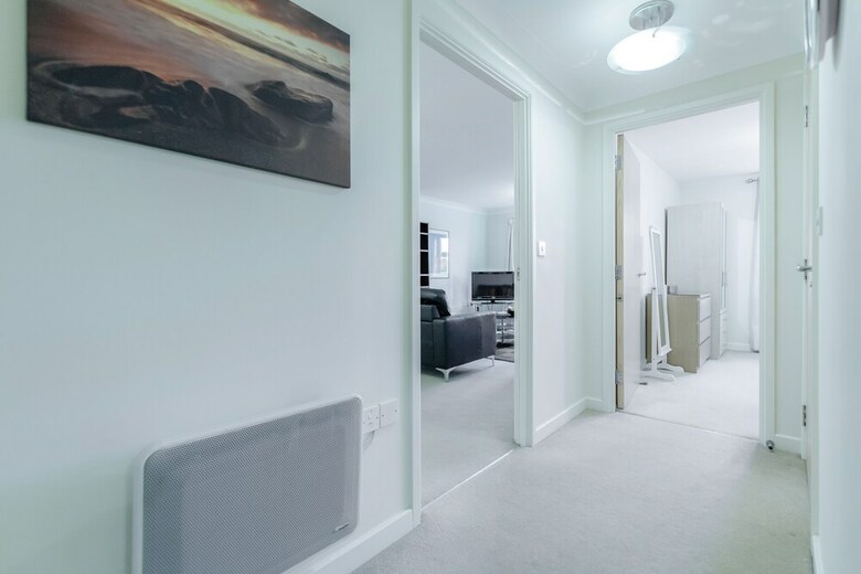 Roomspace Apartments-courtyard Guildford