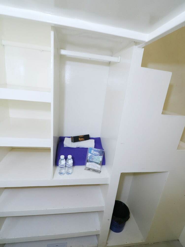 Hostal Kamar Keluarga Jelambar Syariah