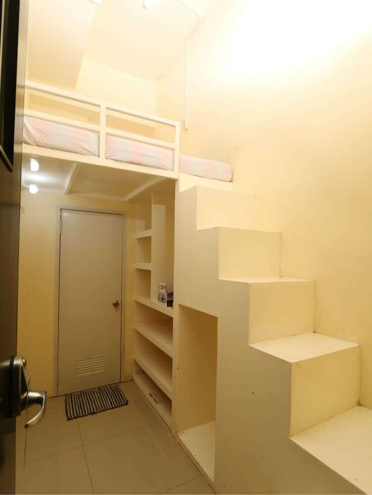 Hostal Kamar Keluarga Jelambar Syariah