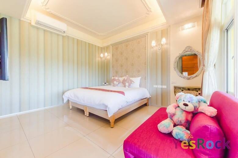 Hotel Tourist Home B&B