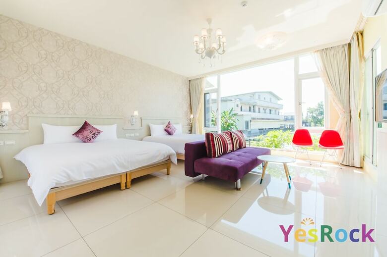 Hotel Tourist Home B&B