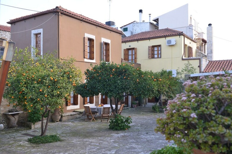 Aparthotel Troullos Traditional Houses