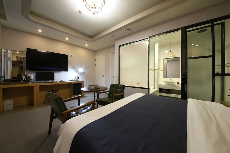 Hotel Legend Motel