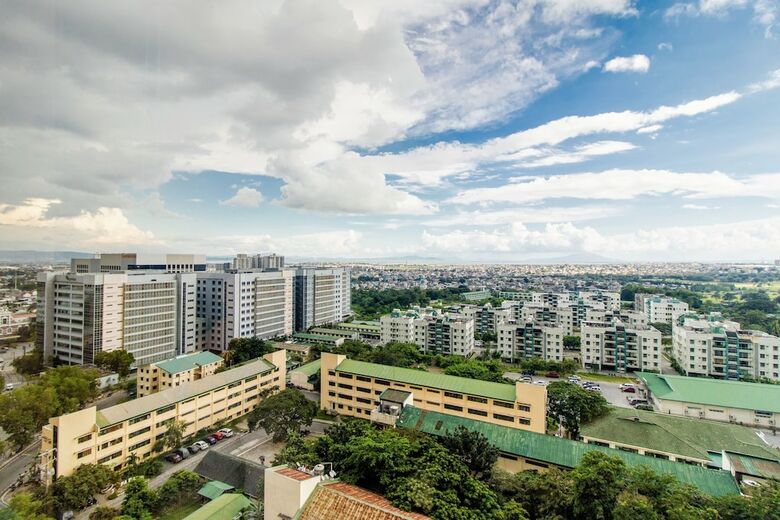 Viceroy 3 Mckinley Hill Bgc