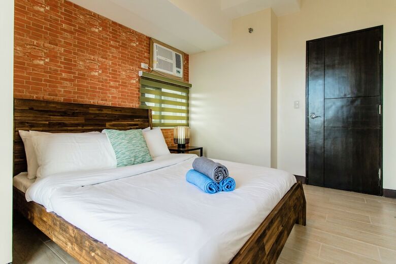 Viceroy 3 Mckinley Hill Bgc