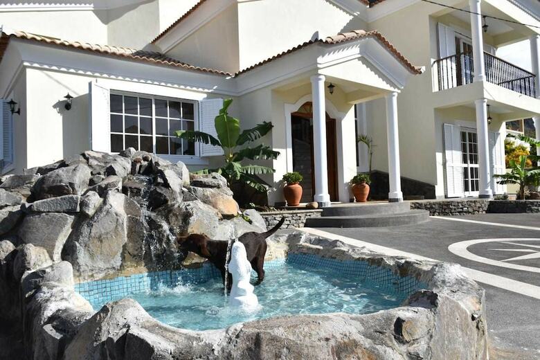 Villa Mansion Almond