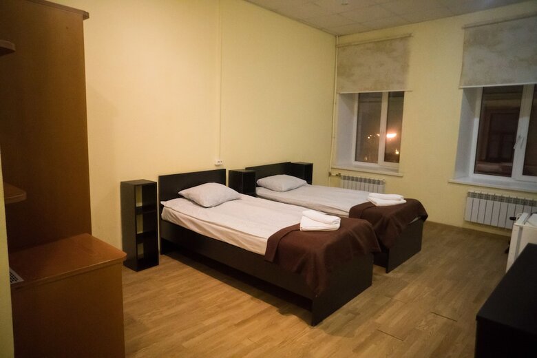Hostal Central House Hotel