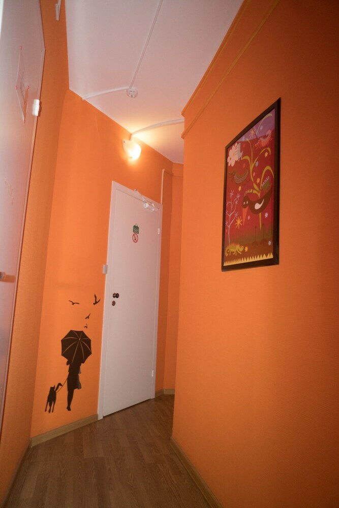 Hostal Central House Hotel
