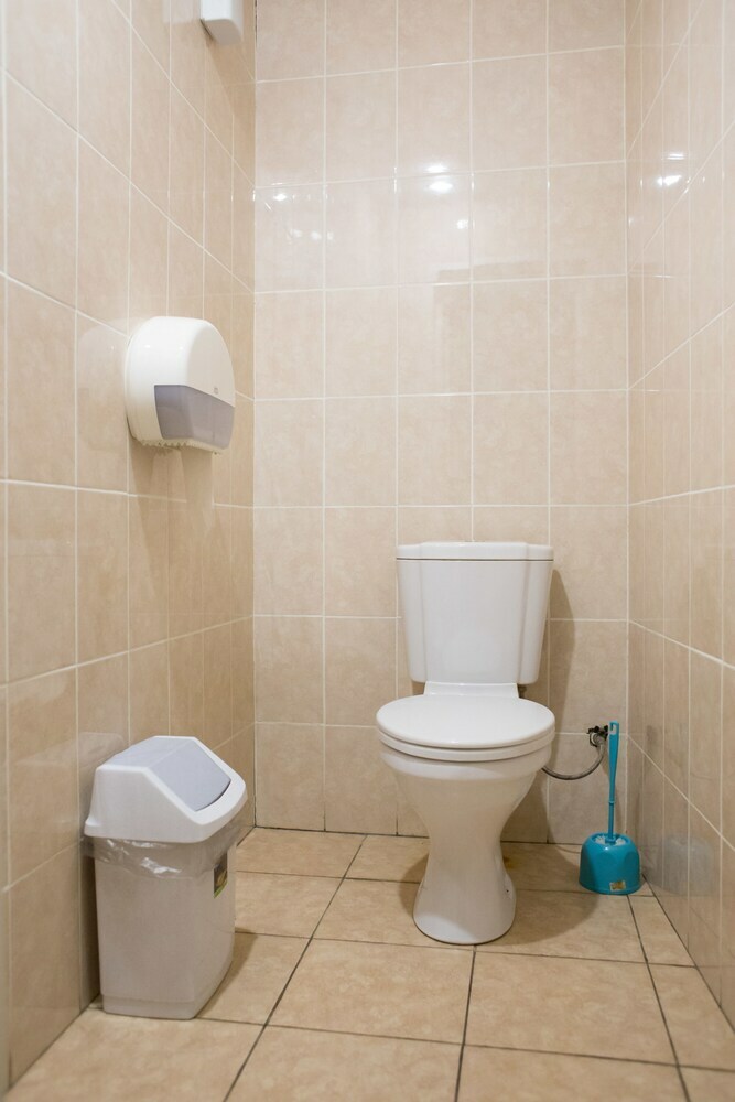 Hostal Central House Hotel