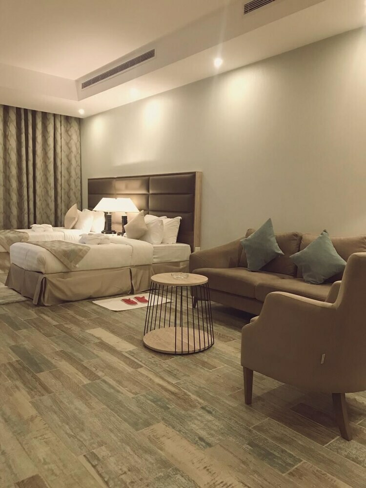 La Fontaine Najd Hotel