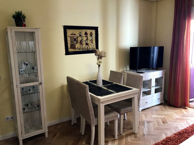 Stay At Home Madrid Apartments V