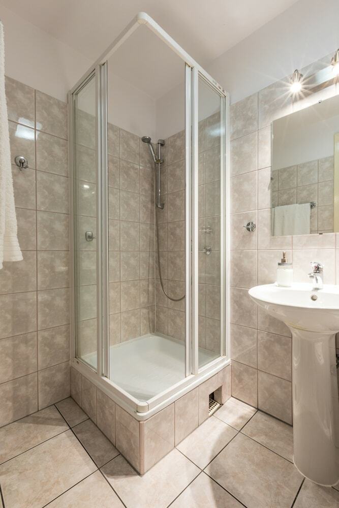 Hotel Liberta Inn