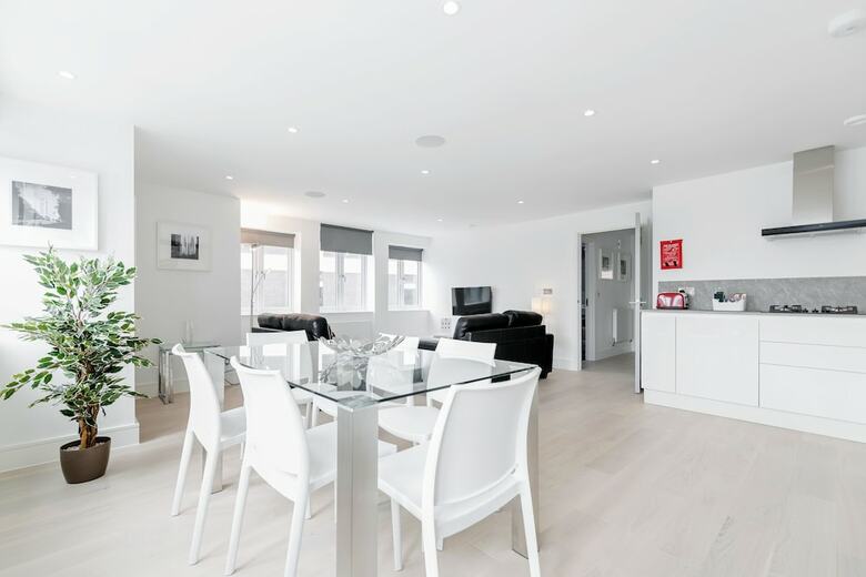 Roomspace Apartments -walpole Court