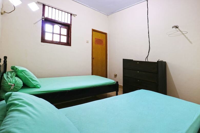Hotel Danysa Guest House
