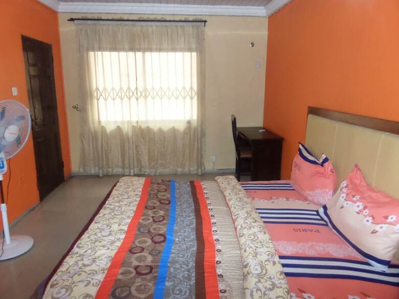 Hotel Qosmic Residence
