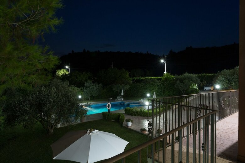 Villa Calaforno
