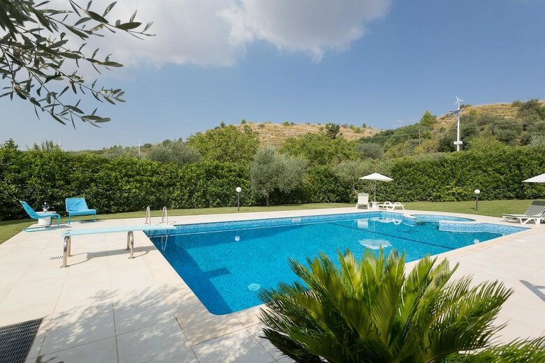 Villa Calaforno