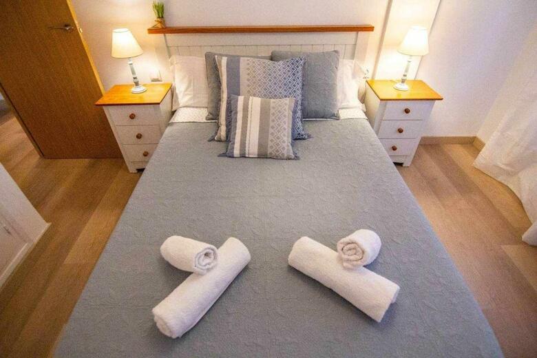 Apartamentos Habitahost Ram�n Y Cajal