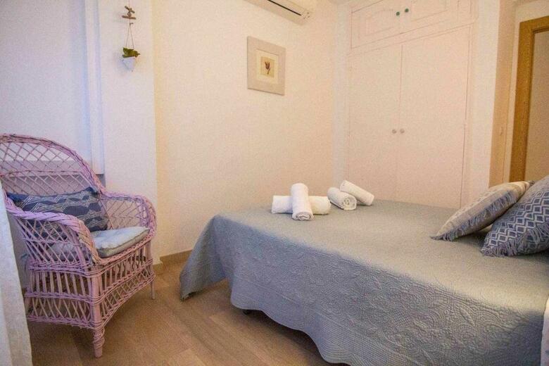 Apartamentos Habitahost Ram�n Y Cajal