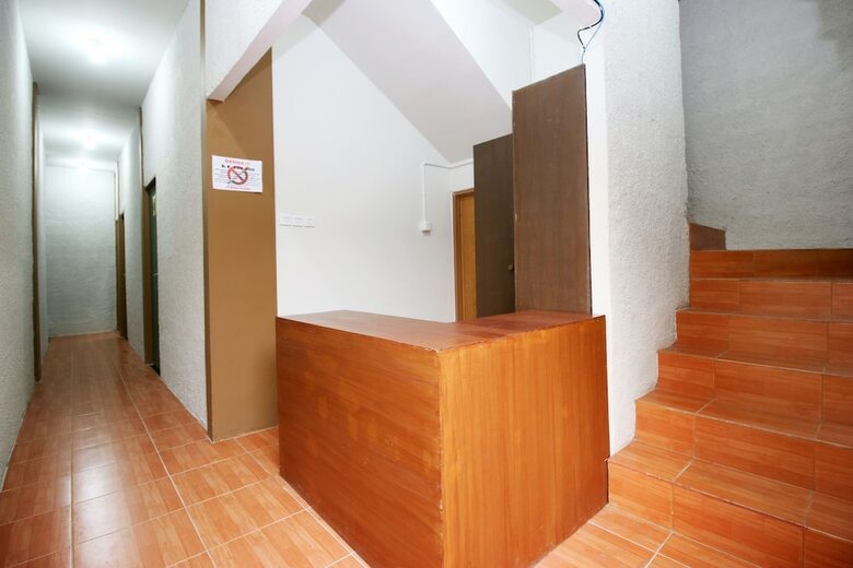 Hostal Kamar Keluarga Fatmawati