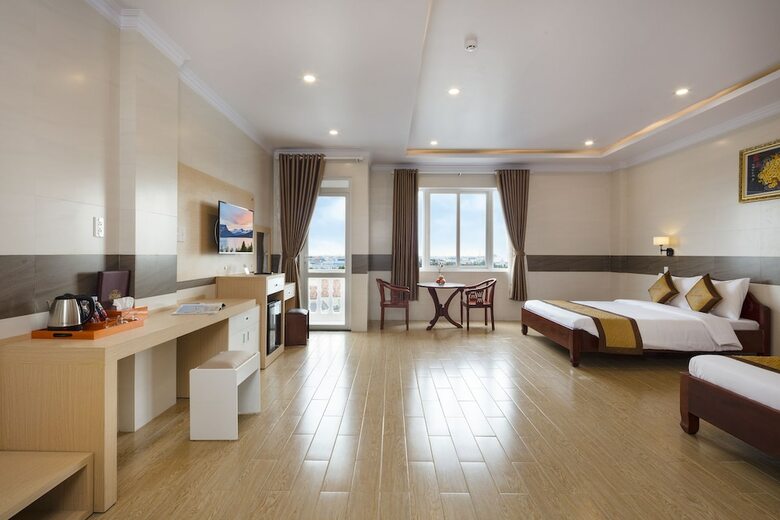 Phuc Ngoc Hotel