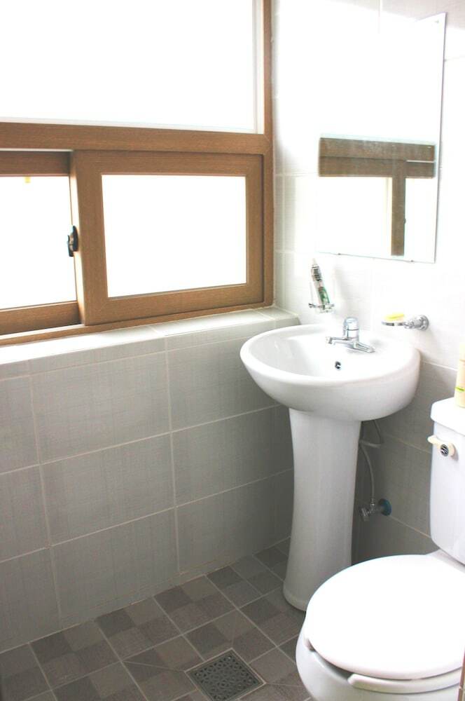 Hostal Story Road Guesthouse - Hostel