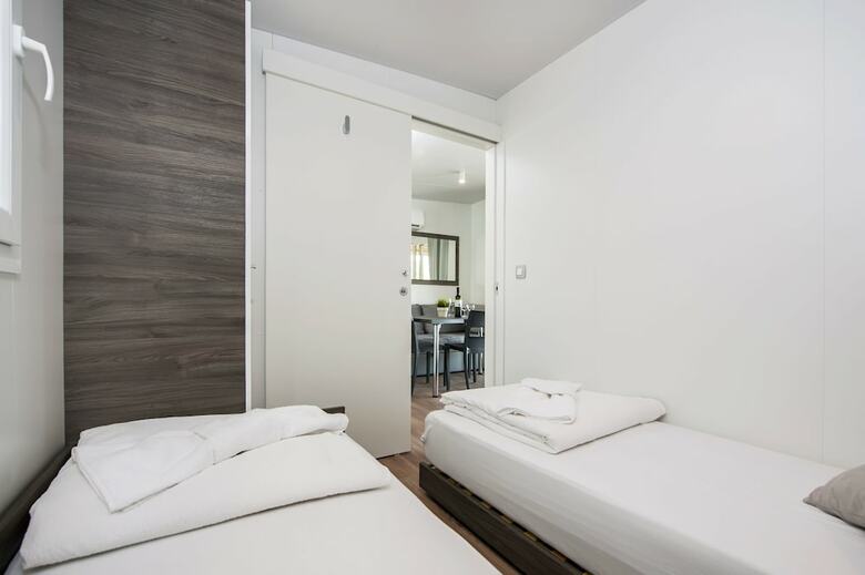 Mediteran Kamp Mobile Homes In Naturist Camping Solaris