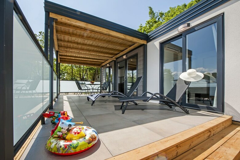 Mediteran Kamp Mobile Homes In Naturist Camping Solaris