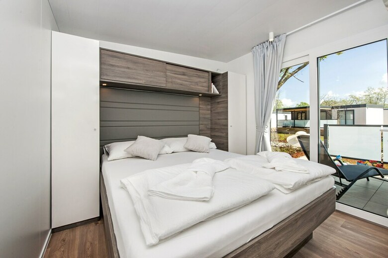 Mediteran Kamp Mobile Homes In Naturist Camping Solaris