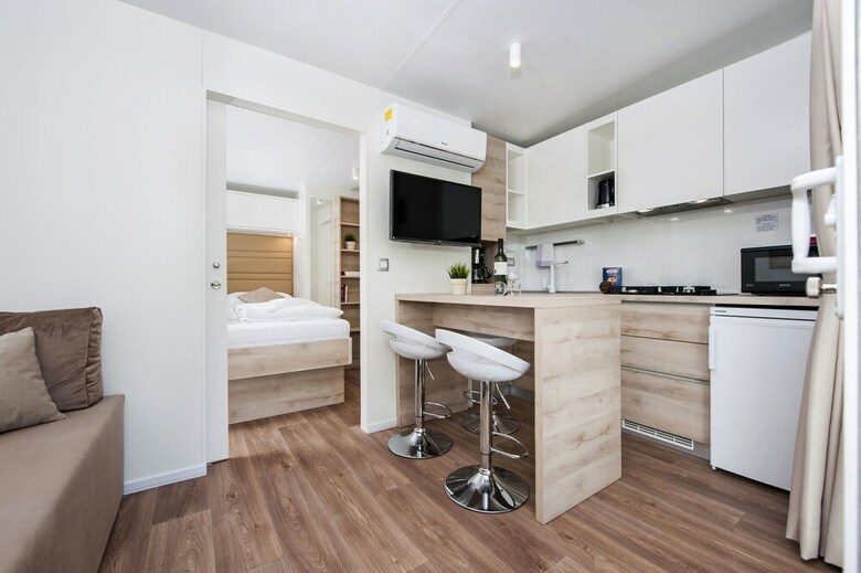 Mediteran Kamp Mobile Homes In Naturist Camping Solaris