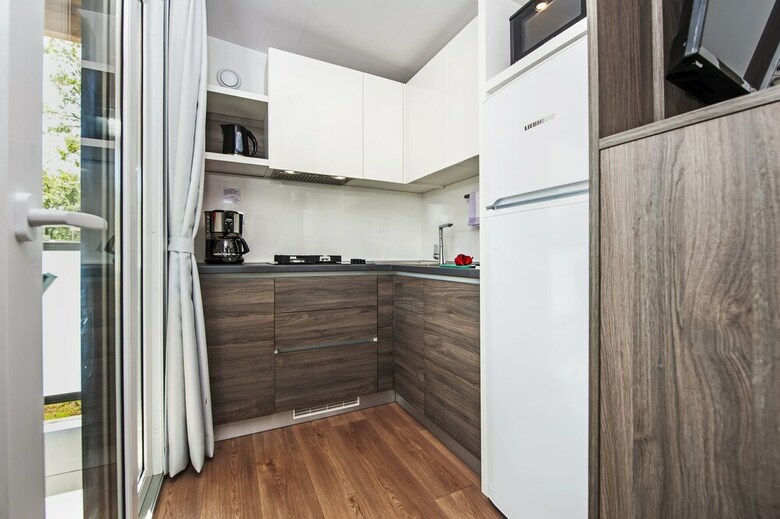 Mediteran Kamp Mobile Homes In Naturist Camping Solaris
