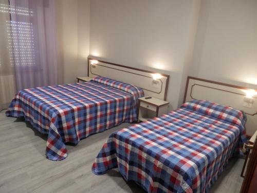 Hostal Pensi�n Plaza