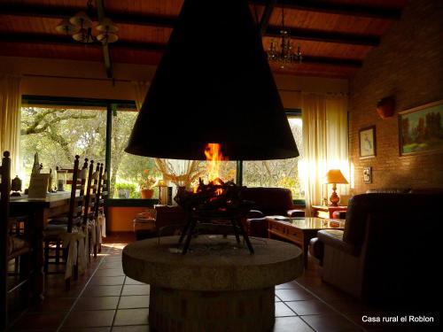 Hostal Casa Rural El Roblon