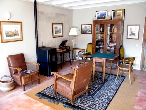 Hostal Castillo De Grisel