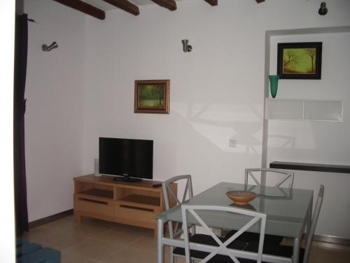 Apartamentos Rurales La Fonda