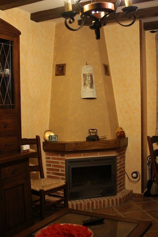 Apartamentos Rurales Esencias De La Alcarria