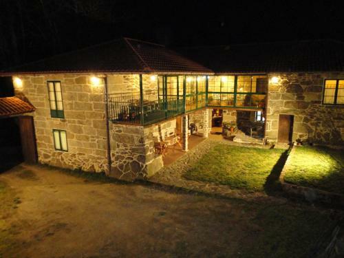 Hostal Casa Rural Rectoral De Cand�s