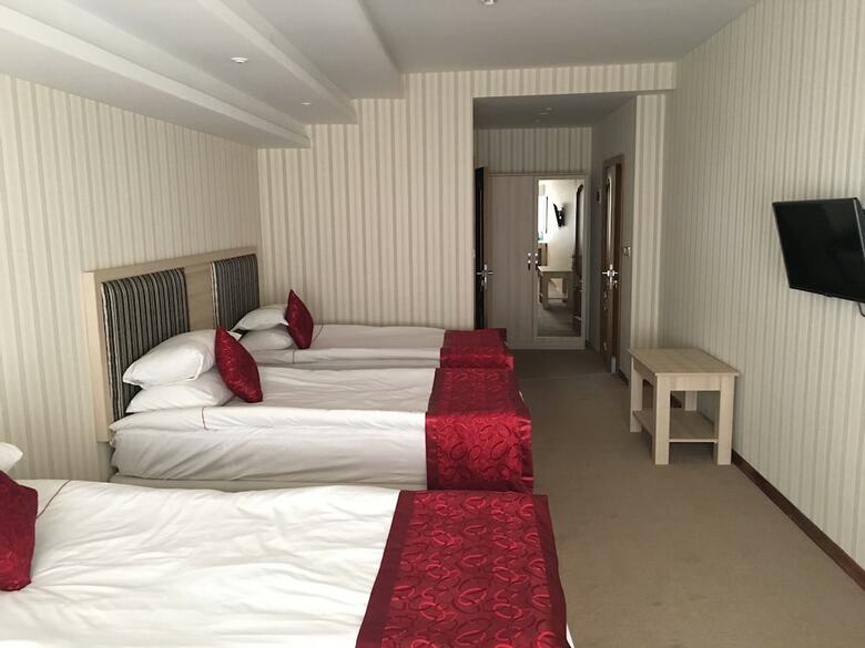 Royal Hotel