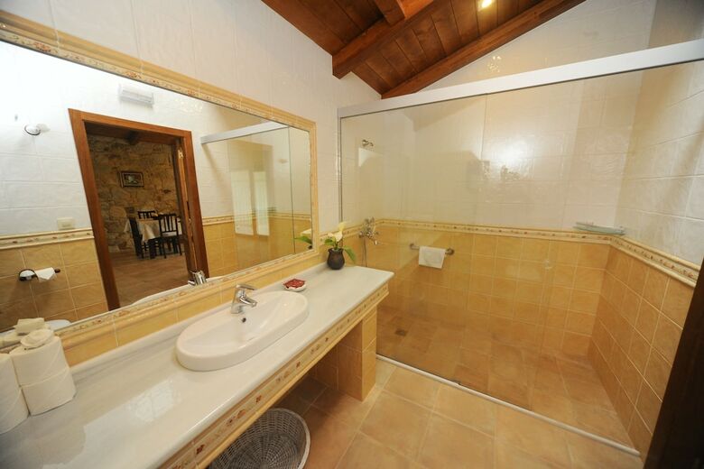 Apartamentos Os Migueli�os