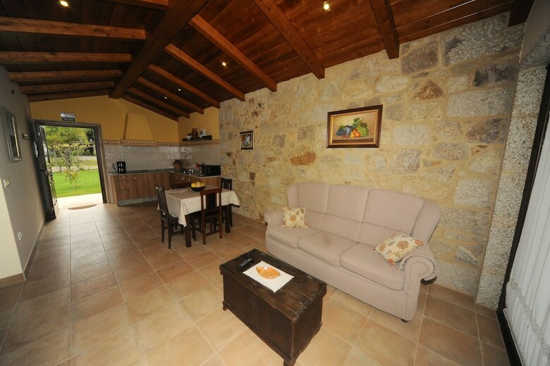 Apartamentos Os Migueli�os