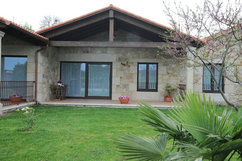 Apartamentos Os Migueli�os